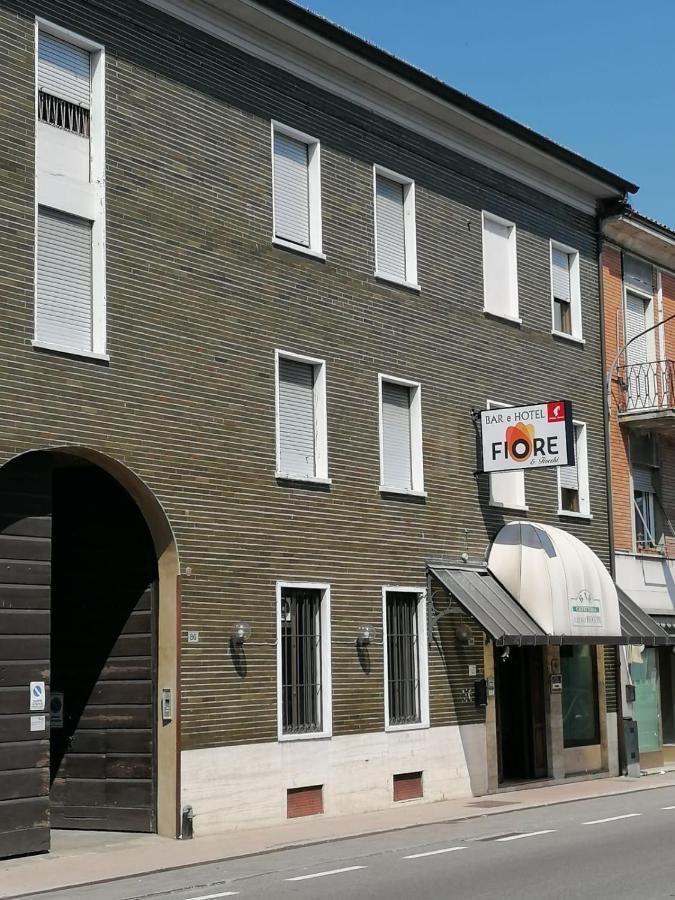 Hotel Fiore & Fiocchi Podenzano Εξωτερικό φωτογραφία